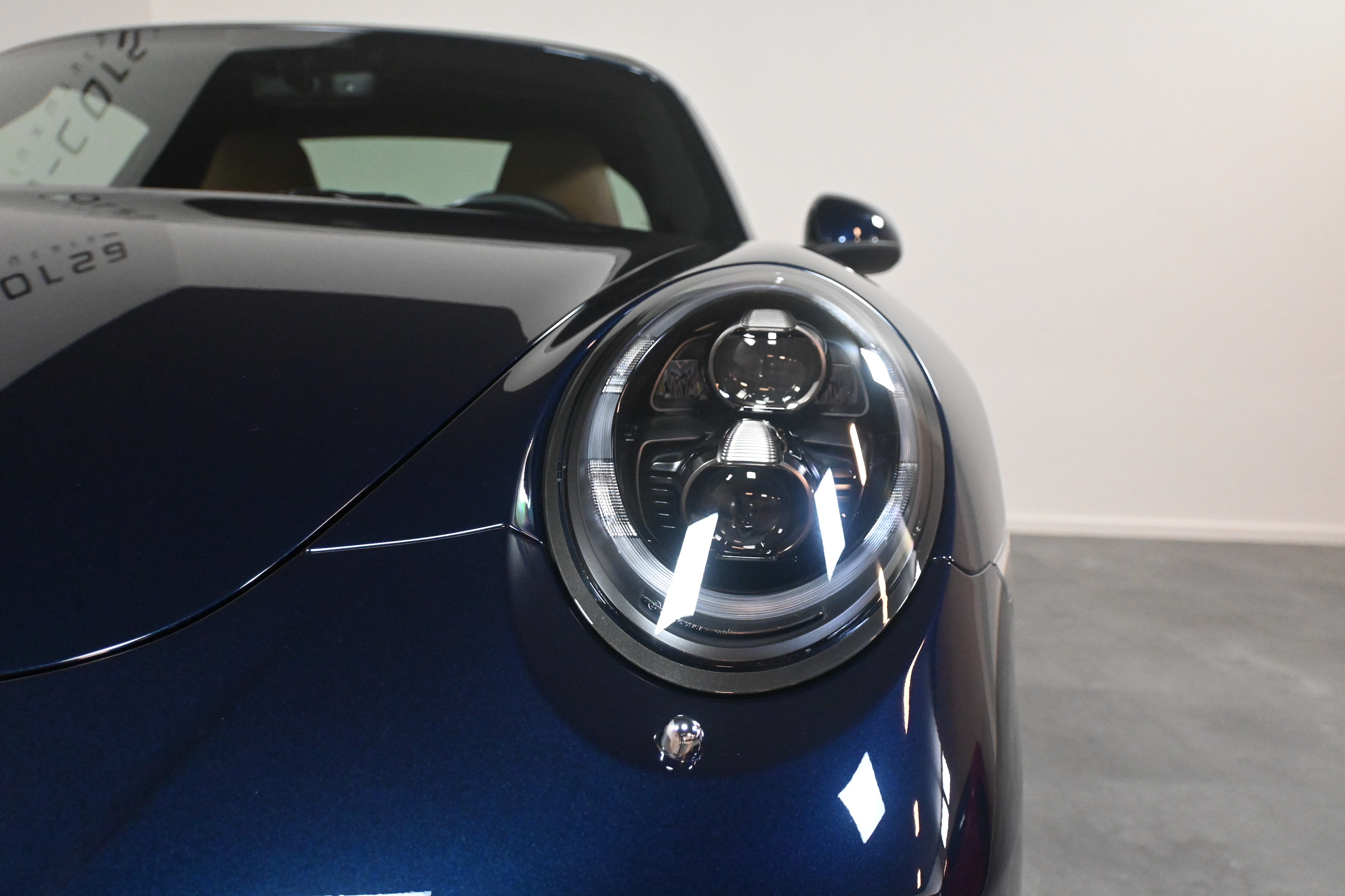 Autoschluessel Schluessel vom Porsche 911 Targa 4S - Farbe aussen:  enzianblaumetallic - Farbe