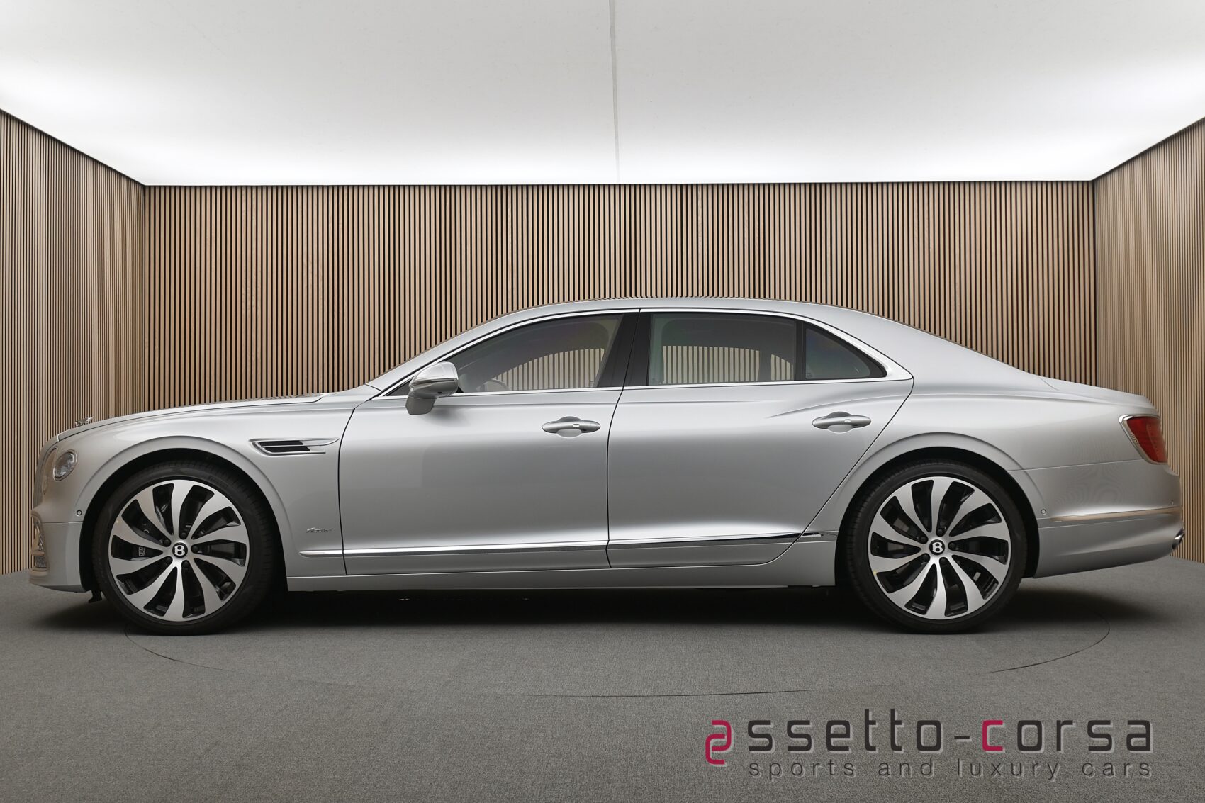 BENTLEY - FLYING SPUR AZURE V8